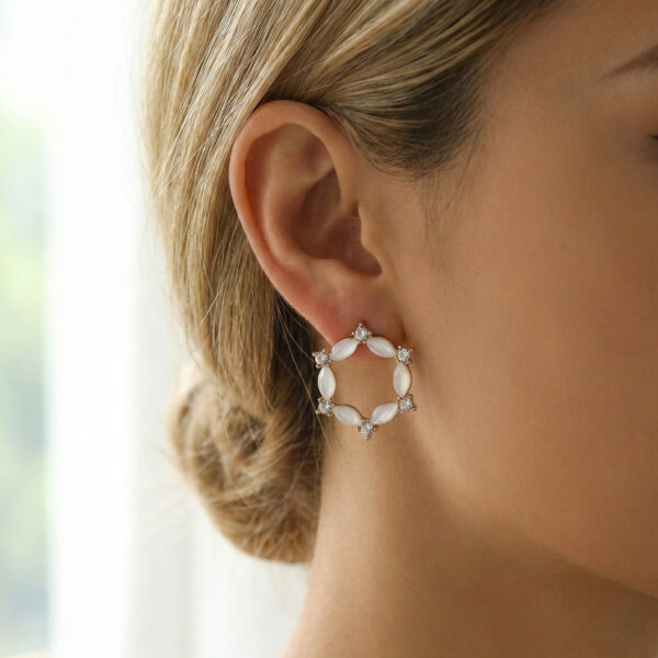 omobg efirni krugli obeci s perlen blqsuk light pearl i59107 685