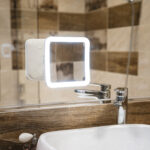 omobg ogledalo za banq s uvelichenie 5x i led svetlina recta i62049 565